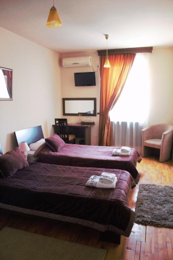 Garni Hotel City Κρούσεβατς Εξωτερικό φωτογραφία