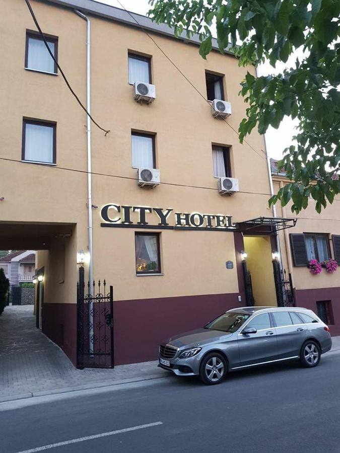 Garni Hotel City Κρούσεβατς Εξωτερικό φωτογραφία