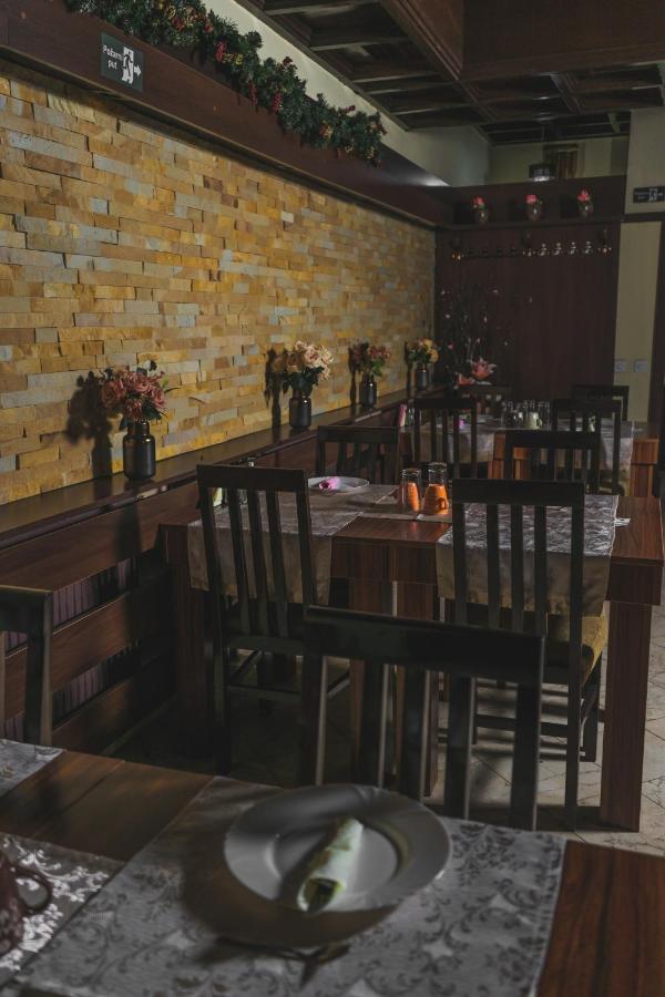 Garni Hotel City Κρούσεβατς Εξωτερικό φωτογραφία