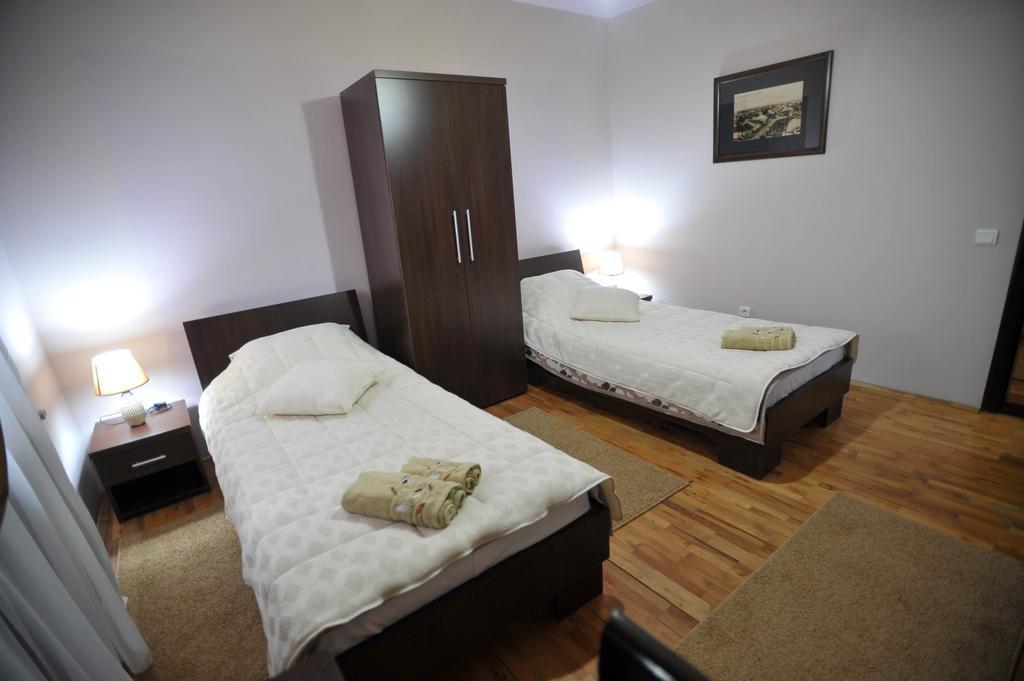 Garni Hotel City Κρούσεβατς Δωμάτιο φωτογραφία