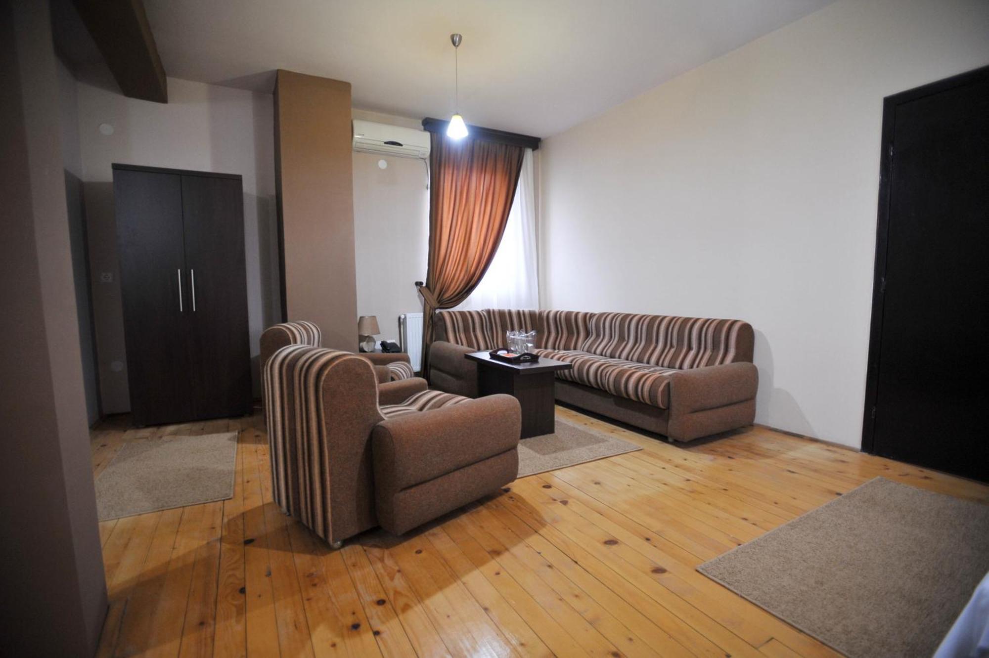 Garni Hotel City Κρούσεβατς Δωμάτιο φωτογραφία