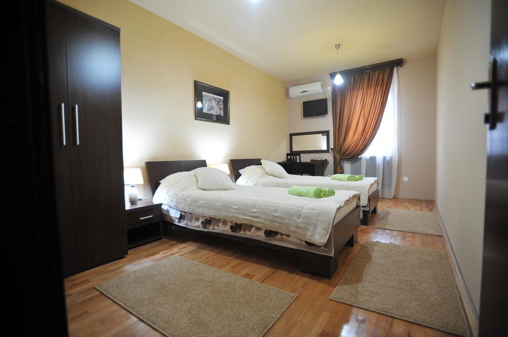 Garni Hotel City Κρούσεβατς Δωμάτιο φωτογραφία