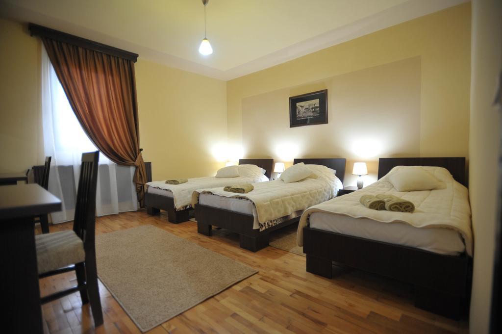 Garni Hotel City Κρούσεβατς Δωμάτιο φωτογραφία