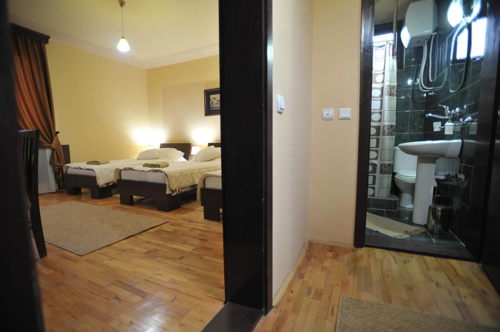 Garni Hotel City Κρούσεβατς Δωμάτιο φωτογραφία