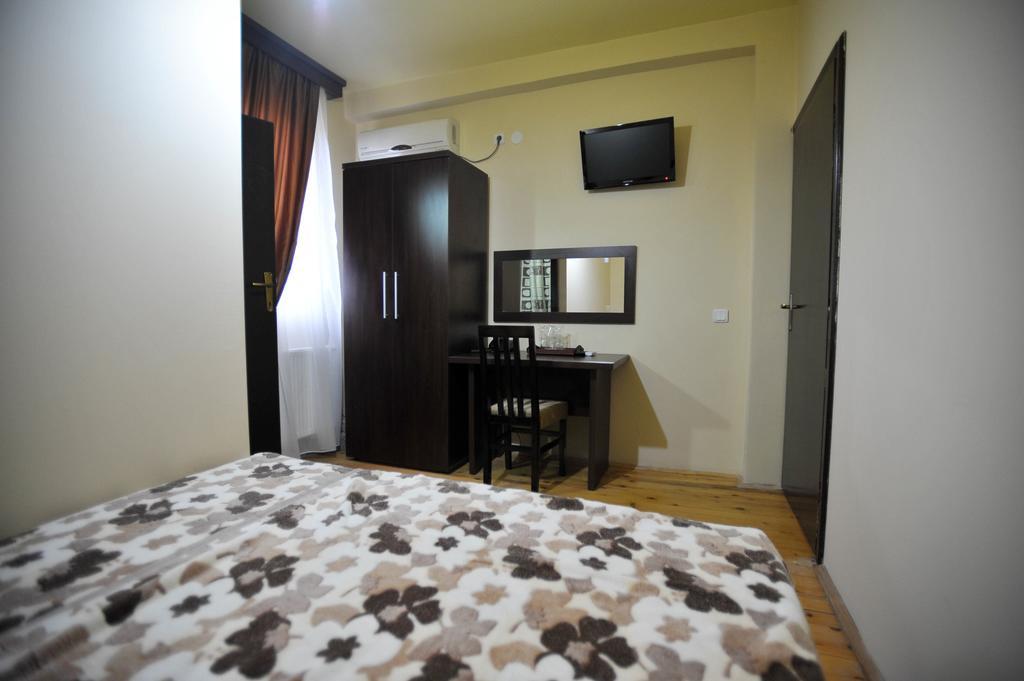 Garni Hotel City Κρούσεβατς Δωμάτιο φωτογραφία
